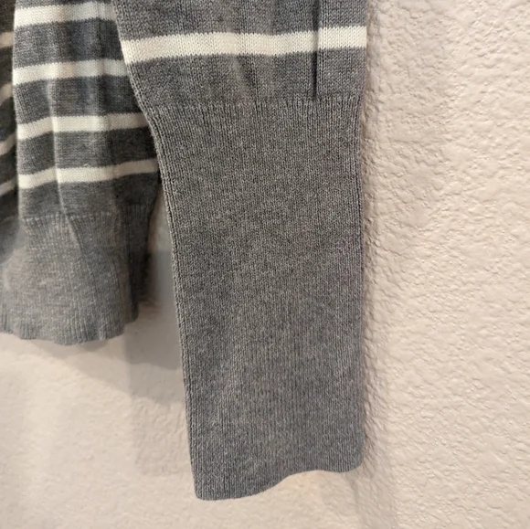 🔥Final ANTHROPOLOGIE‎ Change of the Moon Cowl Neck Sweater Gray /Ivory Stripe … - Picture 6 of 8